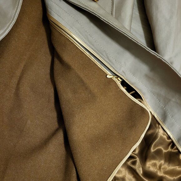 DKNY Khaki Trench Coat Size Medium - Picture 10 of 12